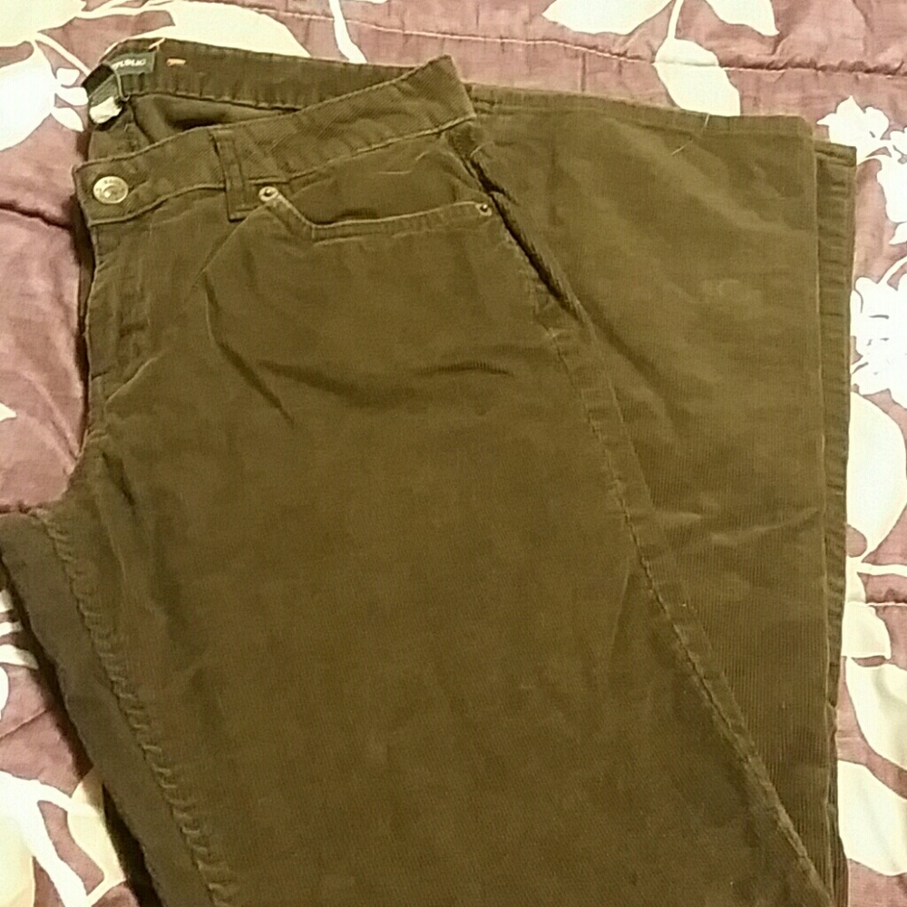 Banana republic corduroy bootcut pants.